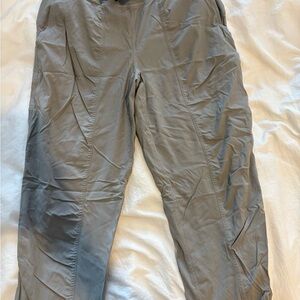 lululemon athletica Women's light fren/grey joggers
